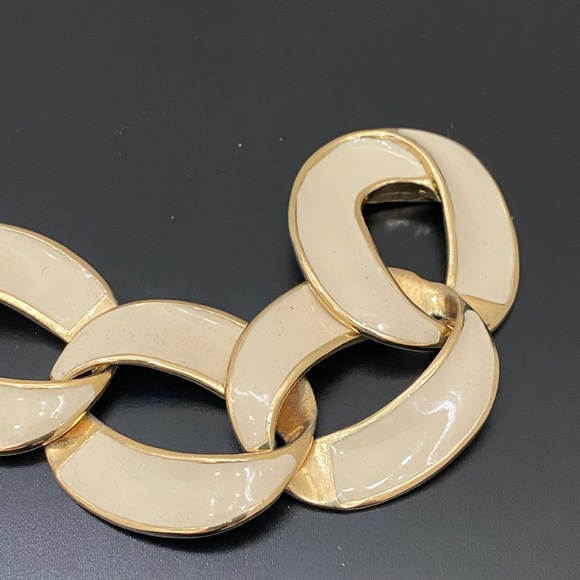 Vintage Unsigned Enameled Cream Gold-tone Chunky Chain Necklace 138g. - Picture 12 of 15